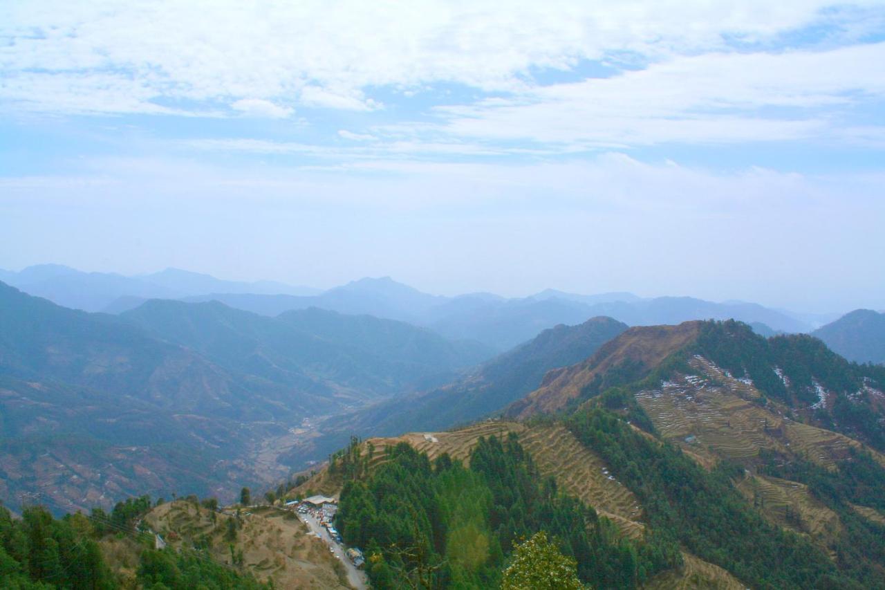 La Riqueza Dhanolti View # Near To Eco Park & Surkanda Devi Temple # Mountain View Rooms With Balcony # Big Parking # Customer Favourite Hotel Dhanaulti Exterior foto